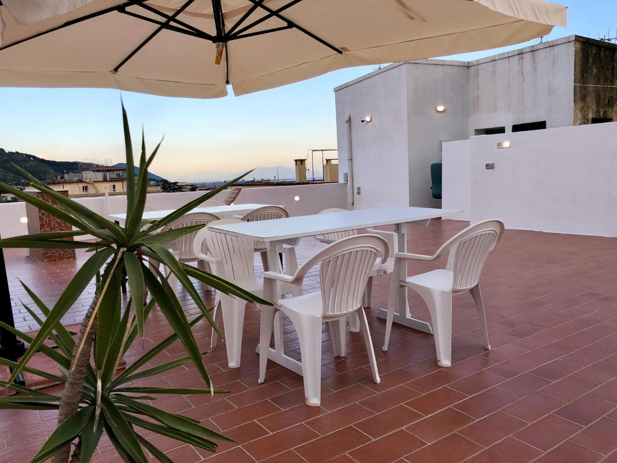 Casa Vacanze Sunshine 살레르노 외부 사진